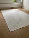 Natural/green rug (155x220cm)
