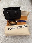 Louis Vuitton Onthego PM