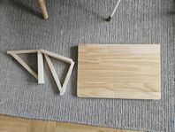 Väggmonterat klaffbord