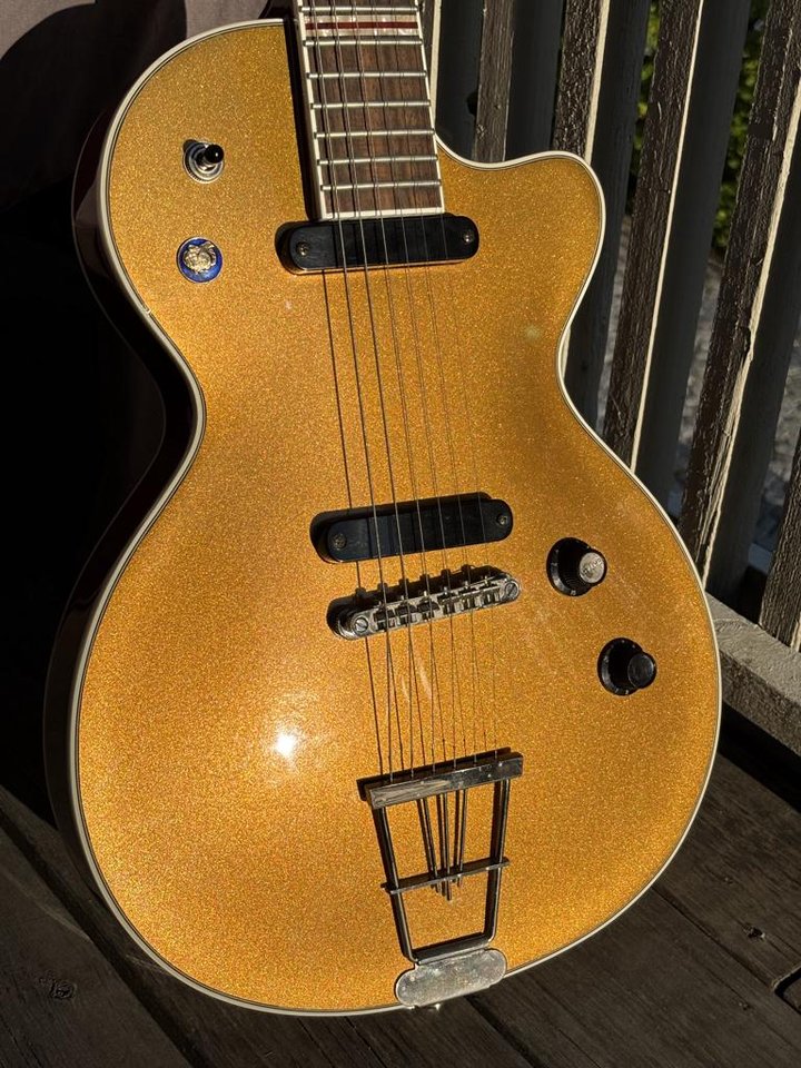 Höfner Club Gold Top