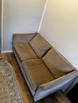 Soffa 2 sits