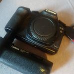 Canon EOS 5D Mark II plus battery Grip BG-E6