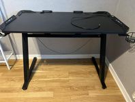 Gamingbord med led/mugghållare svart 