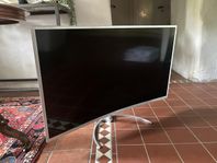 Philips BDM4037U 40” UHD Curved