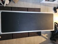 Hardcase synth/keyboard 88