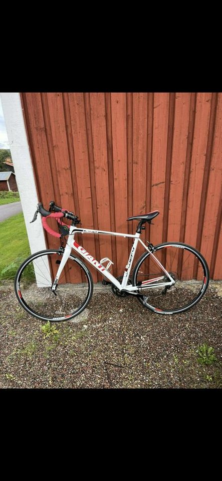 Giant defy