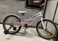 20 tum barncykel med stödhjul säljes