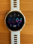 Garmin Forerunner 965 Vit