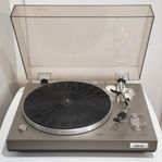 Akai AP-101C Halvautomatisk skivspelare