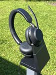 Jabra Evolve2 65 med bordsställ