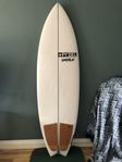 Pyzel gremlin surfbräda. 5.10