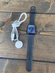 Apple Watch Series 7 (GPS)
