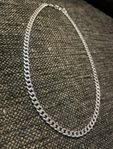Halsband i silver