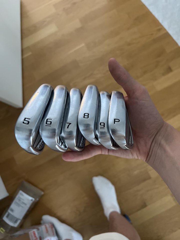 Cobra King Tour (5-pw)