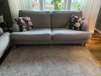 Soffa och fåtölj med fotpall