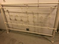 Sängram metall beige 180 cm