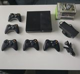 Xbox 360 E konsol inkl. 8 spel & 5 handkontroller