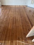 Massivt trägolv bortskänkes 36m2
