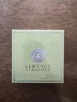 Versace Parfym Oöppnad 