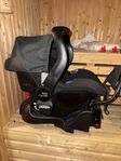 Britax babyskydd med tillhörande bas