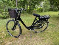 Batavus Genova E-go elcykel använt endast 7–8 gånger