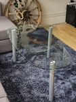 Stilrent soffbord i glas - Perfekt till vardagsrummet!