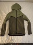 Äkta Nike tech fleece