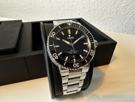 Oris Aquis klocka