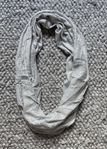 Snygg grå glittrig halsbuff / scarf 