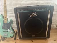 Basförstärkare Peavey TNT 115