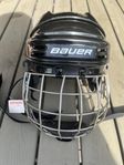 Äldre hockeyhjälm BAUER