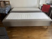 IKEA säng 