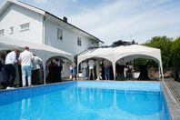 Partytält använt 1 gång nypris 2400,-