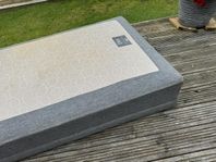 Bortskänkes: Dux-säng 80x200 + madrass 120x200 