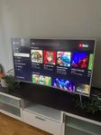 Curved smart Samsung tv 
