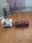 Schleich hästtransport med tillbehör
