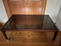 Ikea soffbord glasbord rökfärgad hjul 60-tal vintage brun