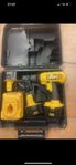 DEWALT SKRUVDRAGARE BOX LADDARE 3 ST BATTERIER 