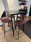 Ståbord 80x80 + 4 stolar