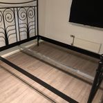 Metallsängstomme 160×200 cm – stabil och elegant