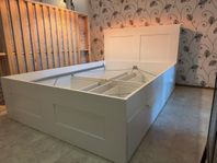 Brimnes säng 140cm IKEA Stomme+Gavel