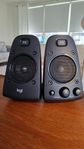 Datorhögtalare Logitech Z623 – Kraftfullt ljud i nyskick!