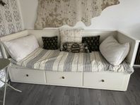 Hemnes dagbädd inkl 2 madrasser
