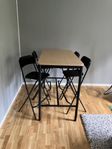 Ikea Bord ”Tommaryd” med 4 stolar ”Franklin”