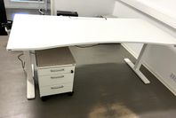 Skrivbord och hurts Kinnarp