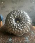 Bakform Crysanthemum från Nordic Ware