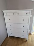 Hemnes byrå 6 lådor vitbets, Hemnes avlastningsbord vitbet