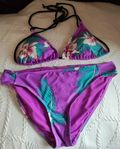 Underbar Rip Curl lila bikini, storlek S/36