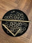 Gardinstång i obehandlad mässing