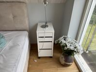 Sängbord 2st
